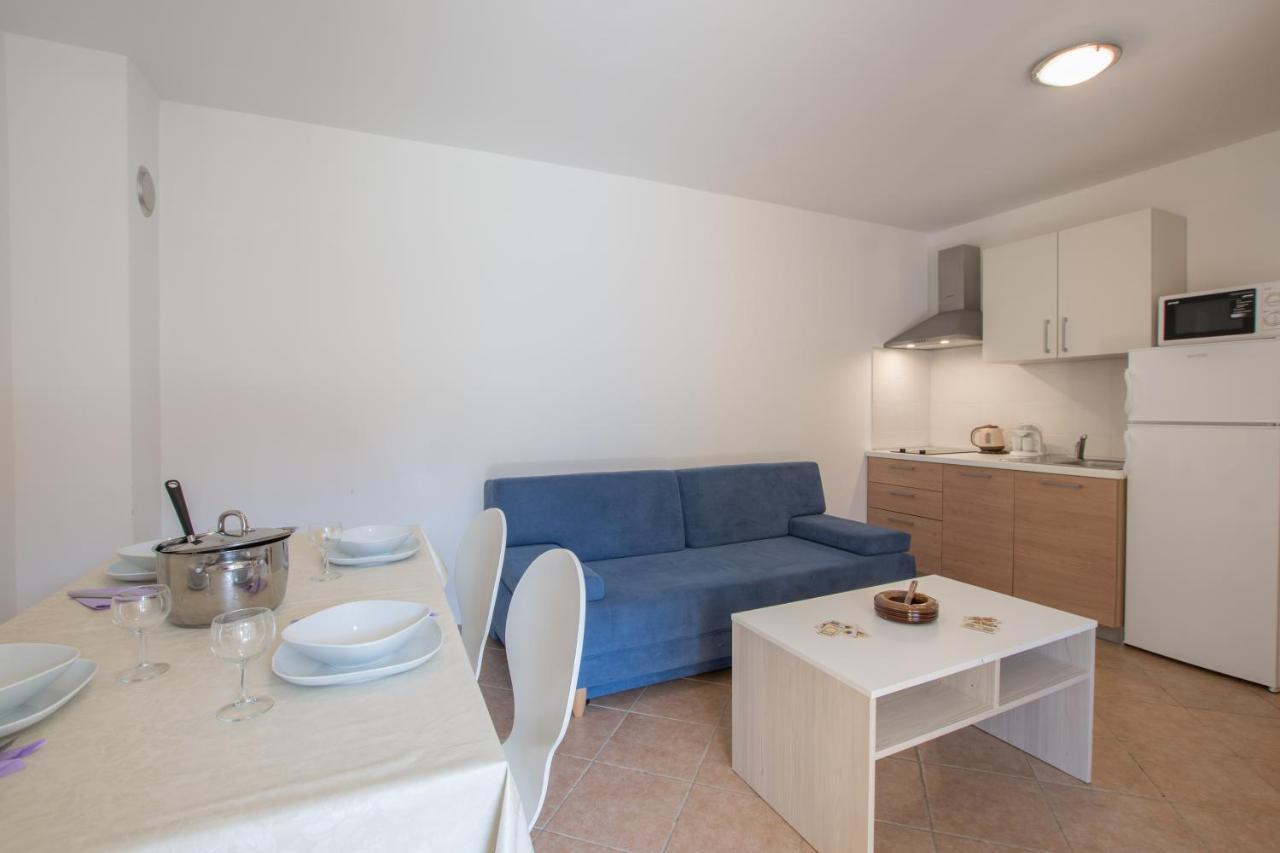 Apartmani Svjetionik Umag Exterior foto