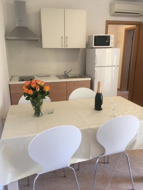 Apartmani Svjetionik Umag Exterior foto