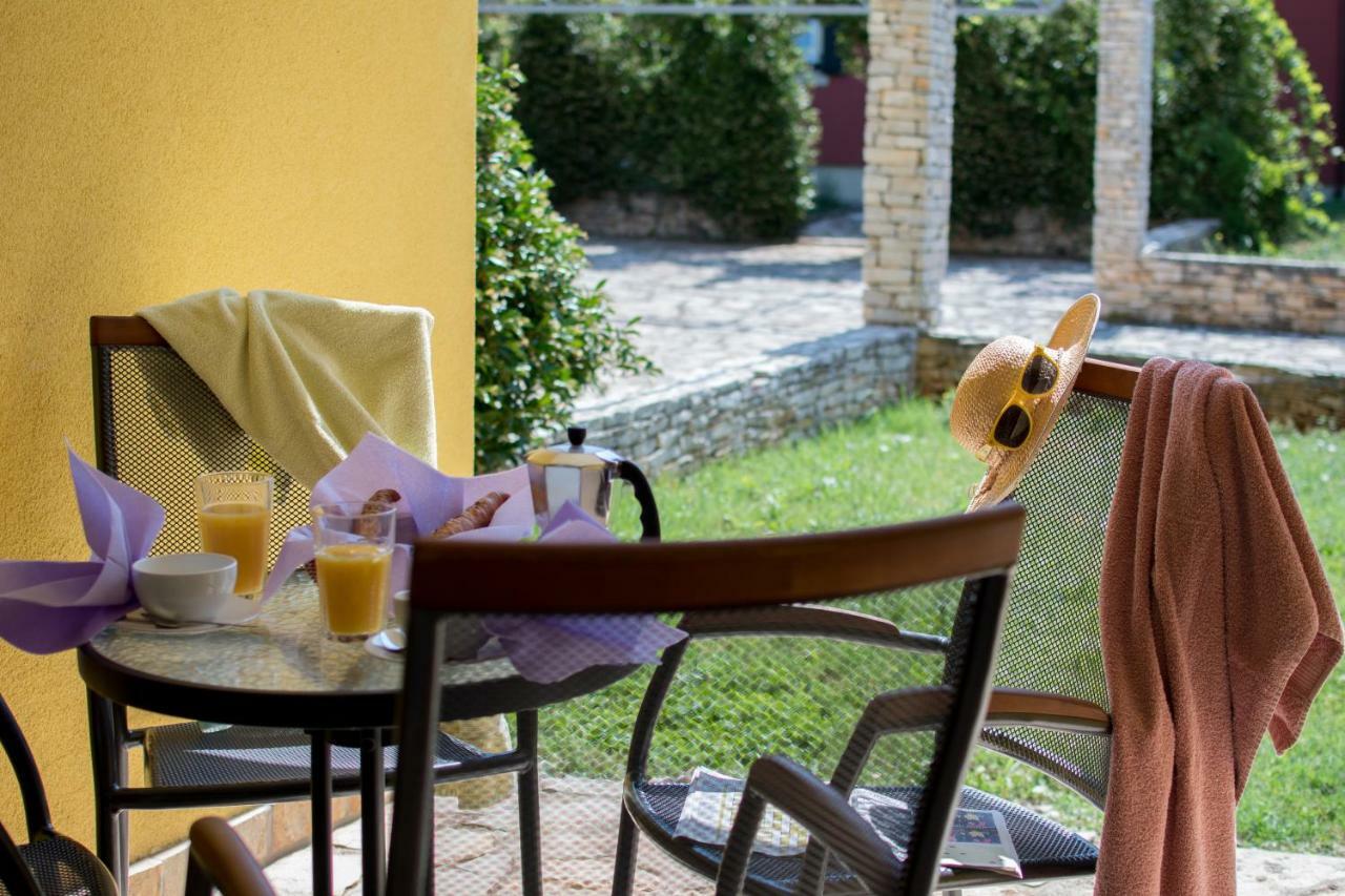 Apartmani Svjetionik Umag Exterior foto