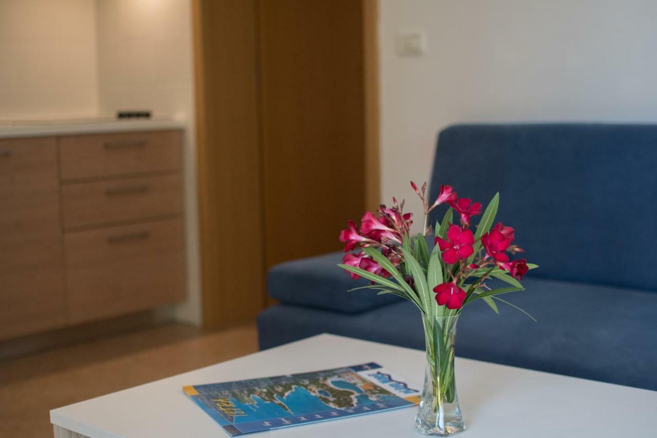 Apartmani Svjetionik Umag Exterior foto
